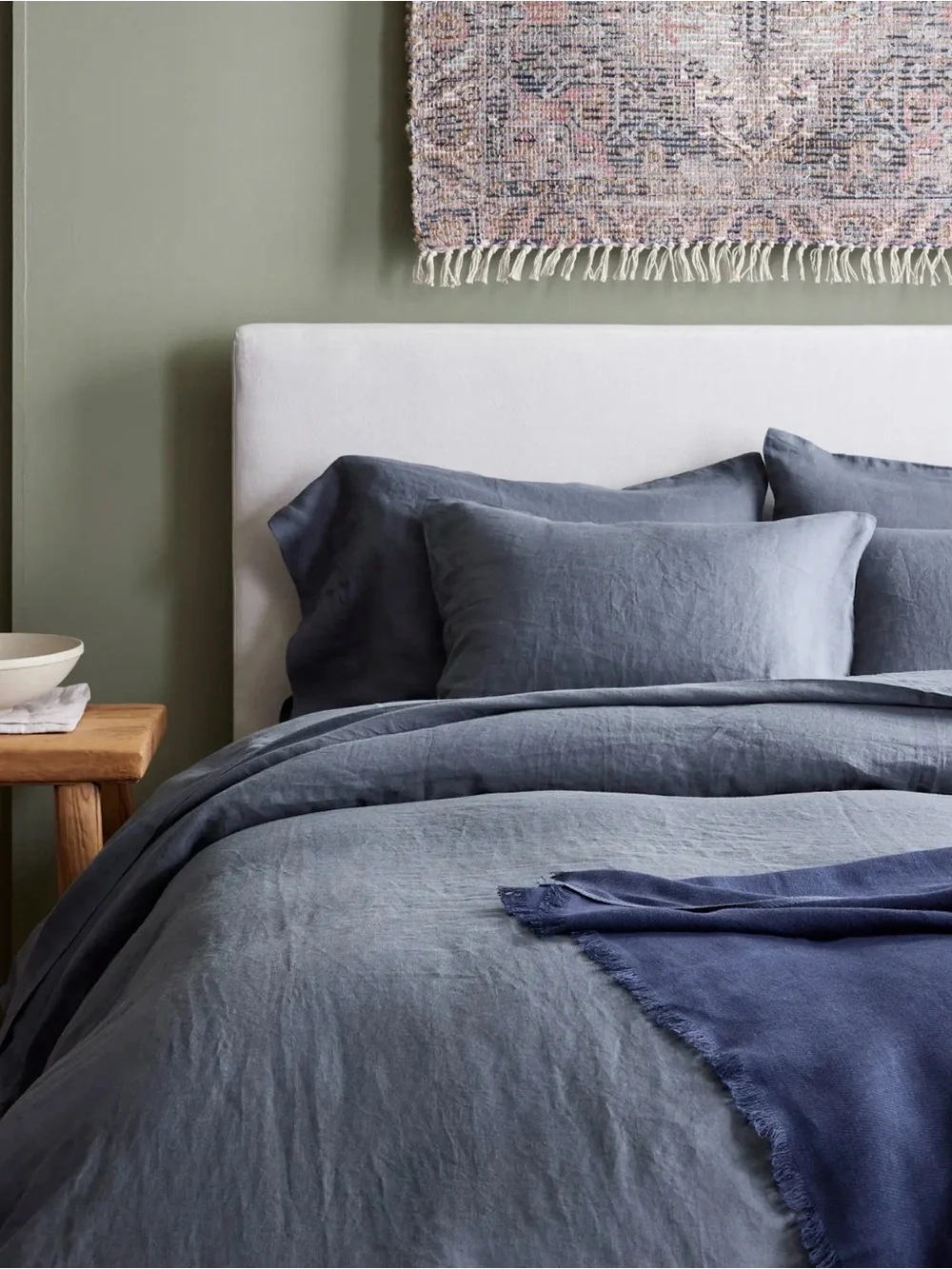 NWOT European Linen Duvet in Nightfall King/CalKing - Retail $174